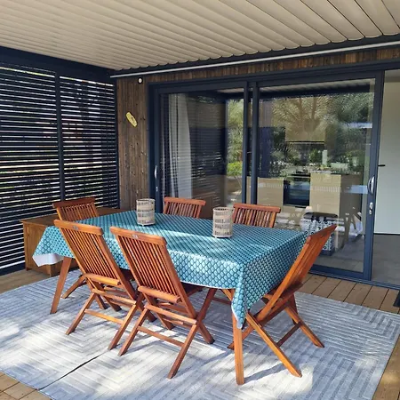 Chalet De Prestige A Agde, Privee Avec Et Piscines Proche Plages Agde