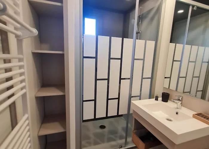 De Prestige A Agde, Privee Avec Et Piscines Proche Plages *